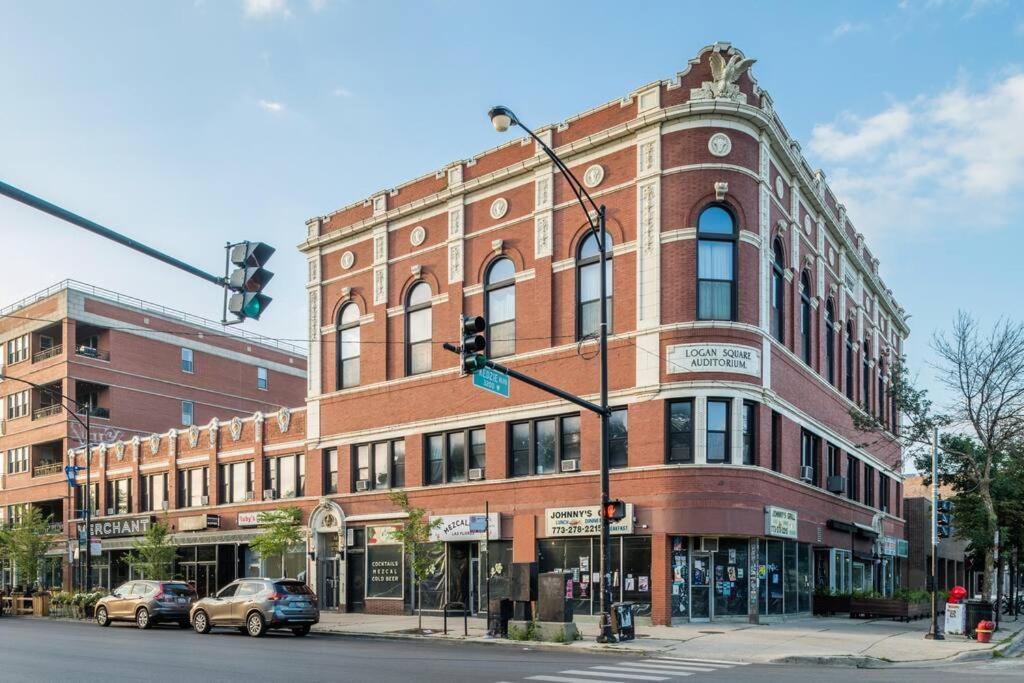 Lovely Logan Square 2-Bedroom In 芝加哥 外观 照片